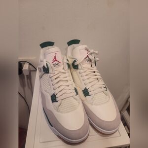 Jordan 4 SB “Pine Green” Mens Sz 14